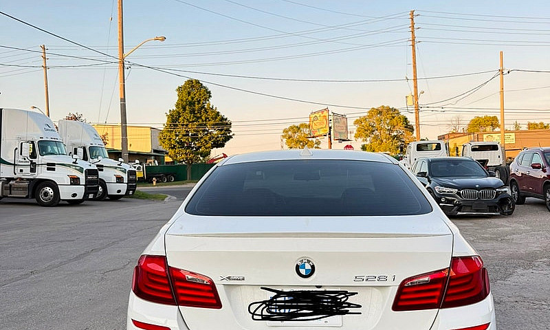 Bmw 528I Xdrive...