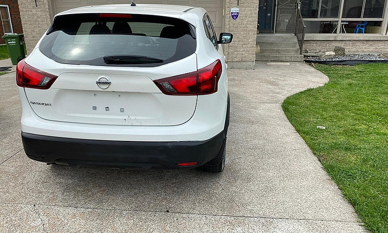 2017 Nissan Qashqai...