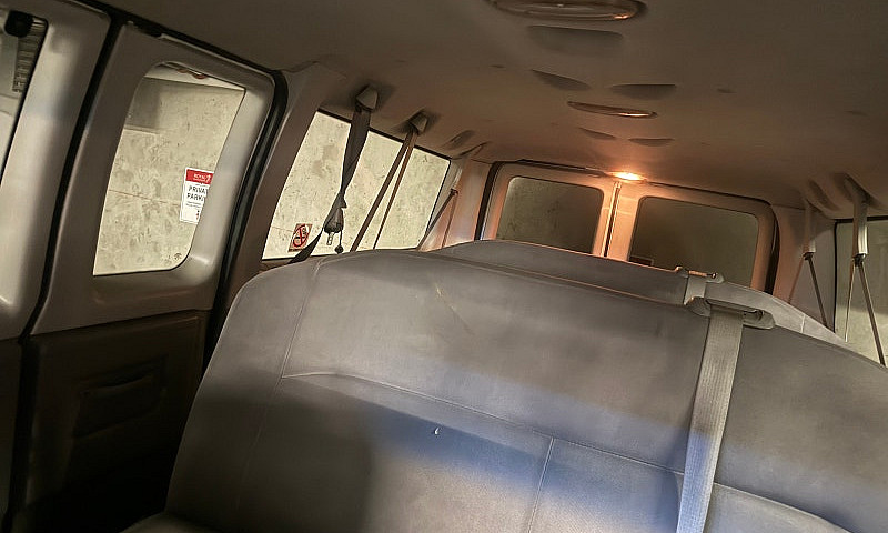 2010 For Econoline E...