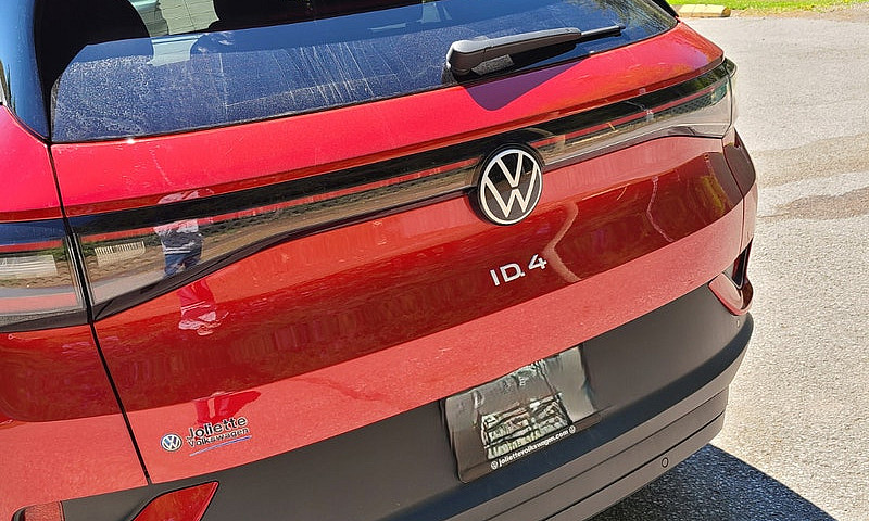 Volkswagen Id4  Pro ...