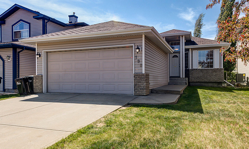 Charming 2-Bed Bunga...