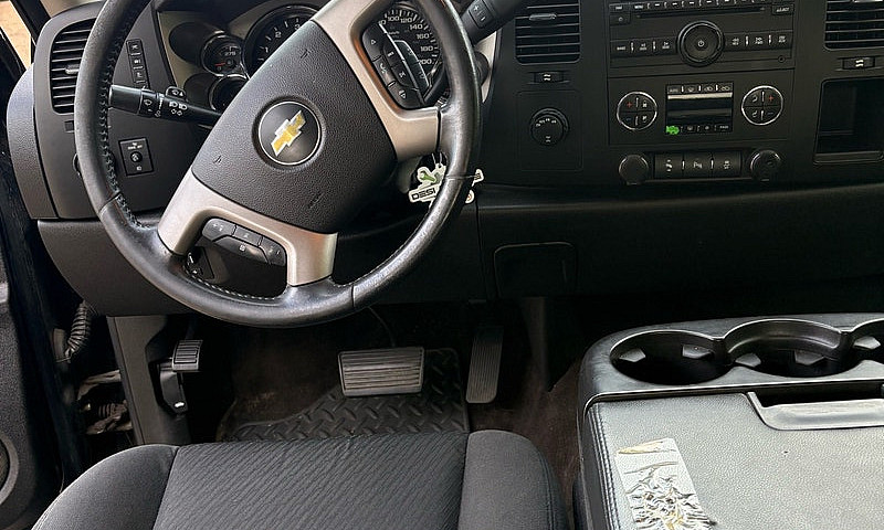 2012 Chevy Truck  ...
