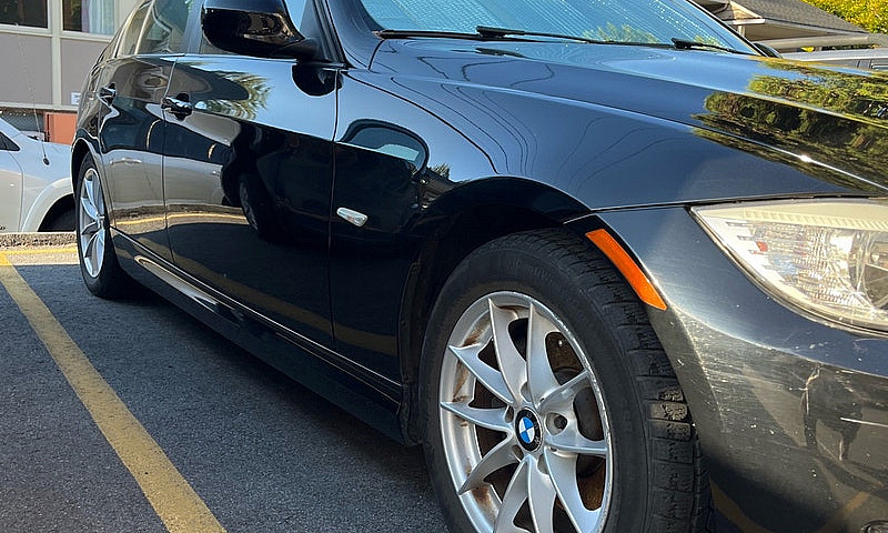 2011 Bmw 323I...