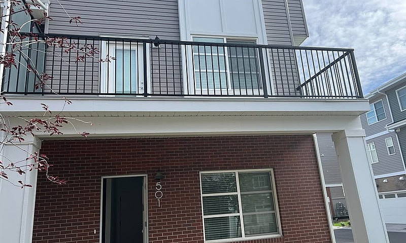 Townhouse For Rent I...