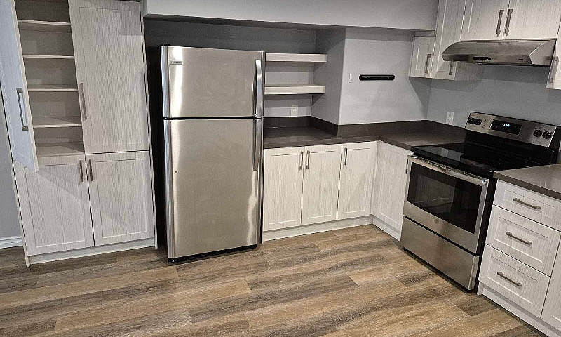 Clean & Spacious 2-B...