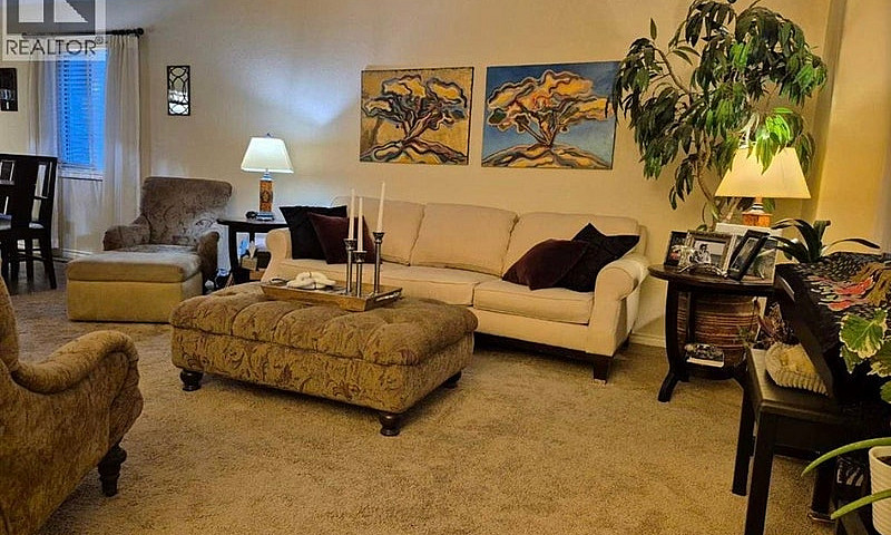 2 Bdrm Main Flr Suit...