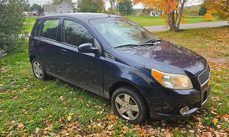 2011 Chevy Aveo...