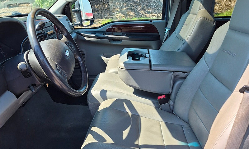 2007 Ford F350 Duall...