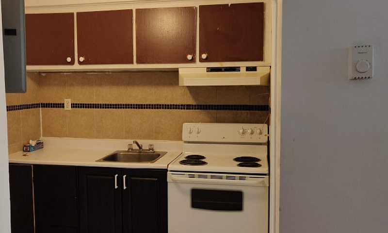 One-Bedroom Apartmen...