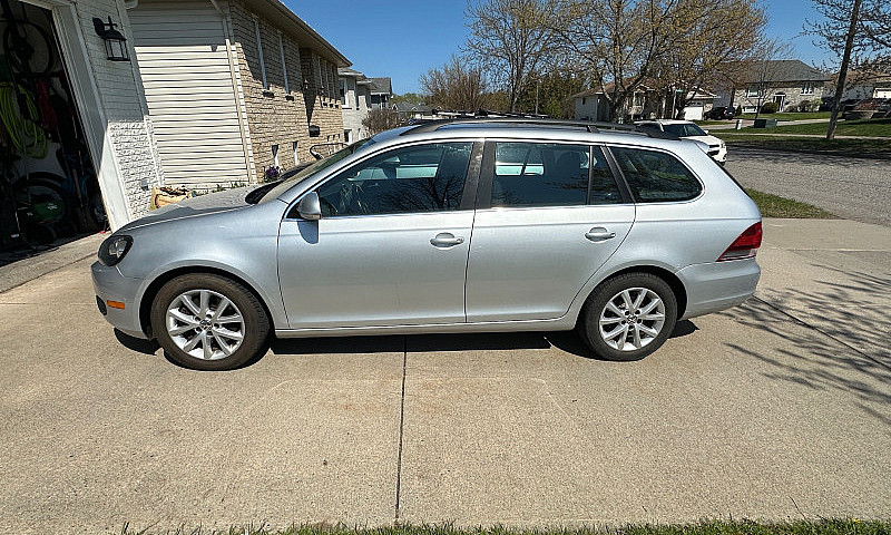 2014 Volkswagen Golf...
