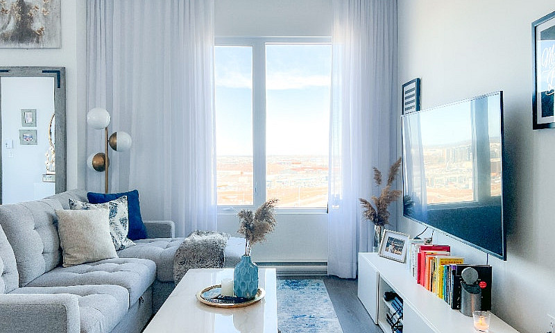 Luxueux 5 1/2 Condo ...