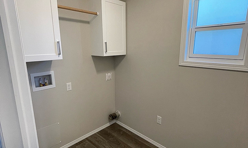 New Home Valemount W...