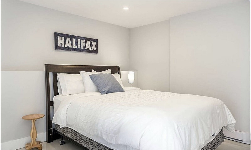 Studio Apartment All...