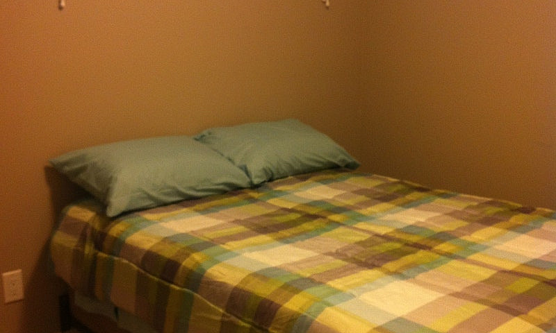 2 Bed Basement, Priv...