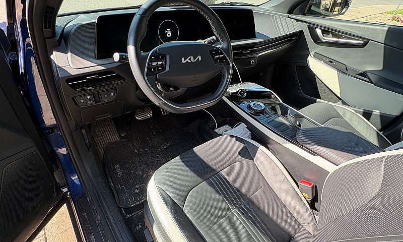 2024 Kia Ev6 Land W/...