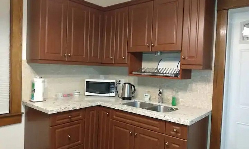 3 Bed 1.5 Bath House...