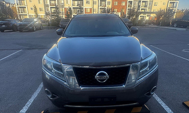 2014 Nissan Pathfind...