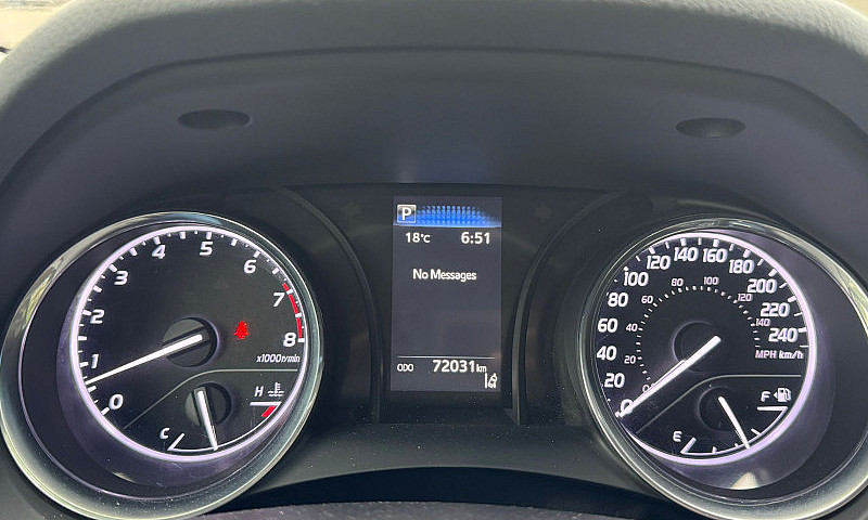 2019 Toyota Camry Le...