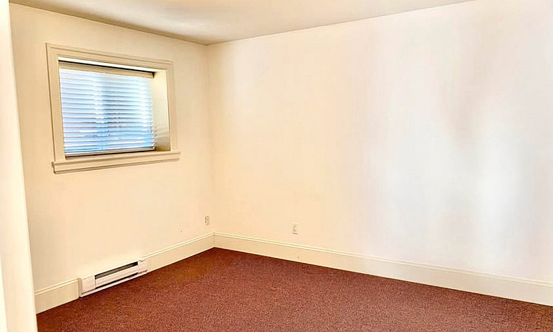 2 Bedroom Suite In W...