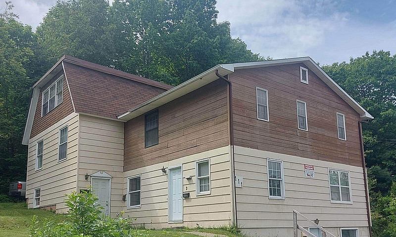 6 Unit Apartment Bui...