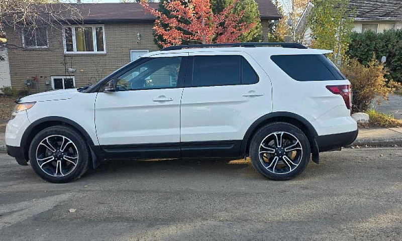 Ford Explorer Sport...