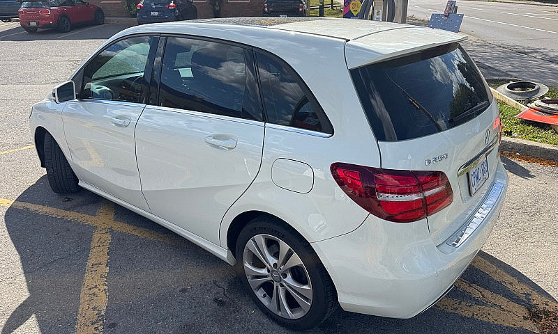 2016 Mercedes B-250 ...