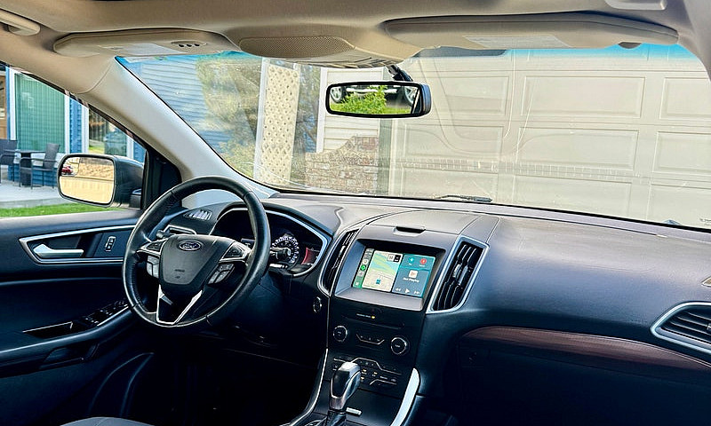 2018 Ford Edge Sel A...