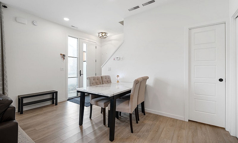 Townhouse Condo  3Be...