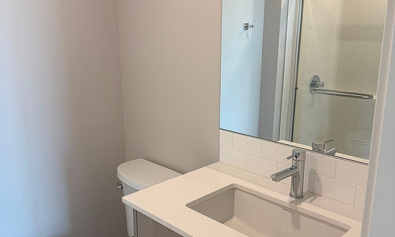 Brand New 2 Bed, 2 B...