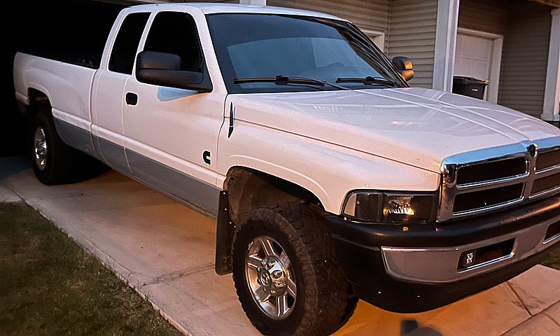 2001 Dodge Ram 2500...