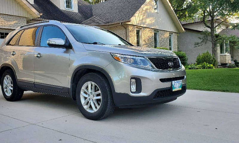 2015 Kia Sorento Fwd...