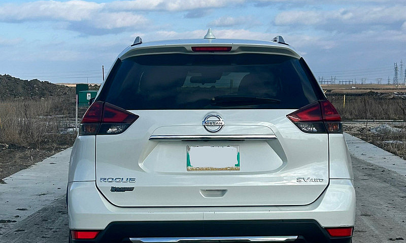 2019 Nissan Rogue...