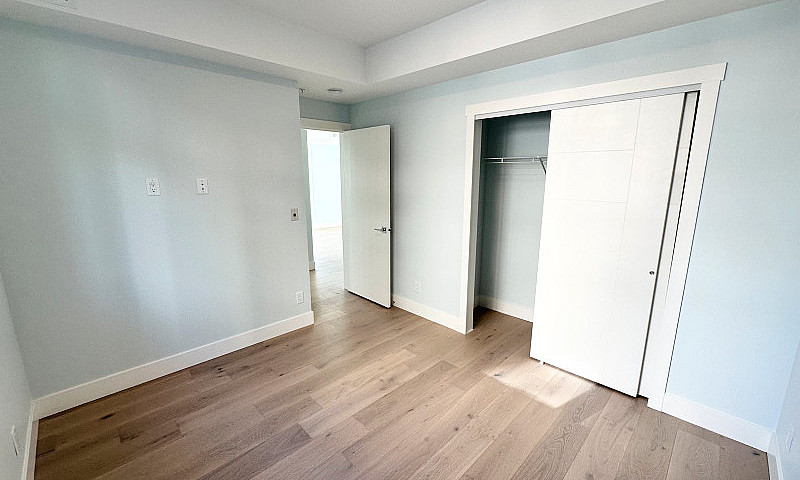 2 Bed 2 Brand New Ri...