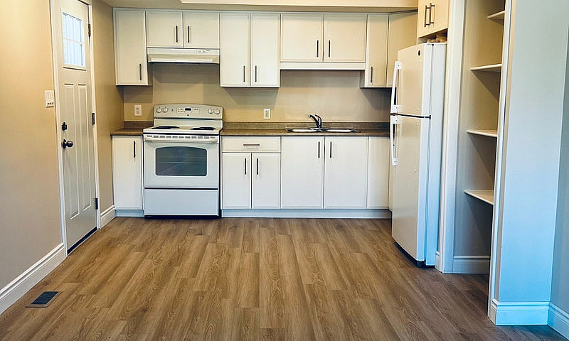 Newly Renovated 3Br ...