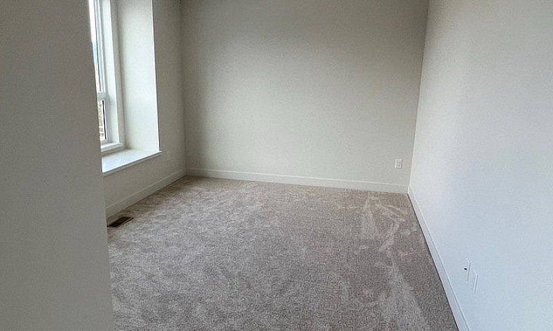 Single House For Ren...