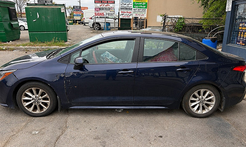 Toyota Corolla ...