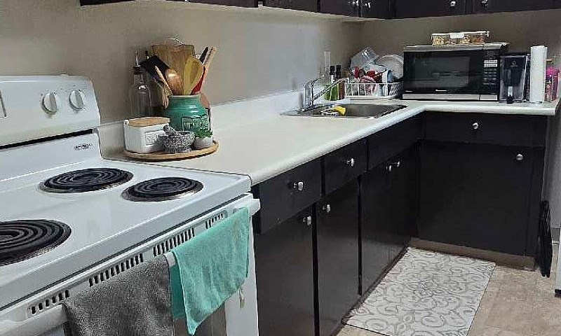  1 Bedroom Apartment...