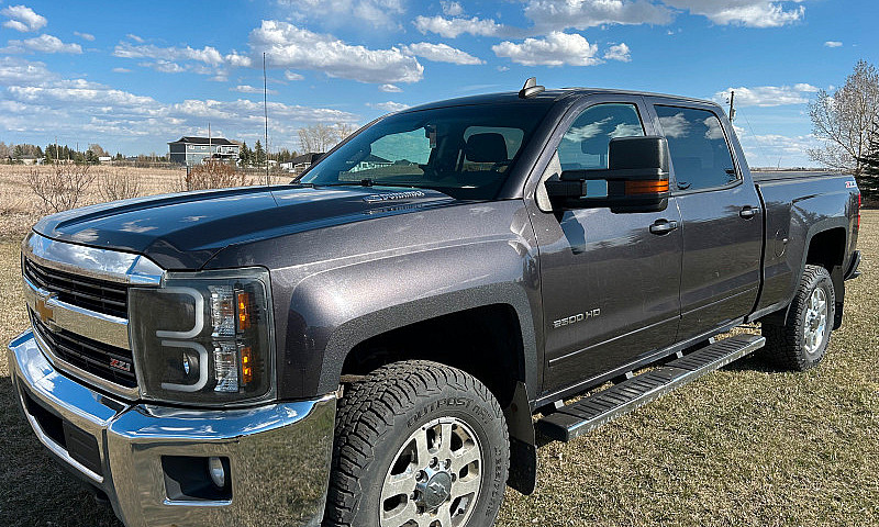 2015 Chev Duramax 25...