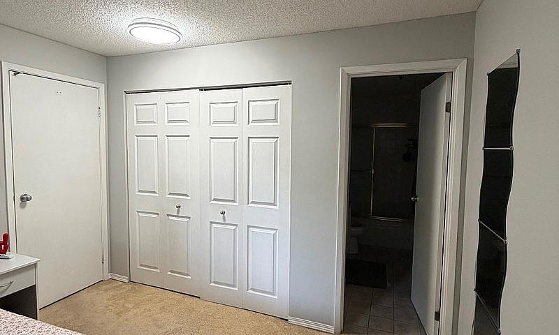 Spacious 2 Bedroom A...