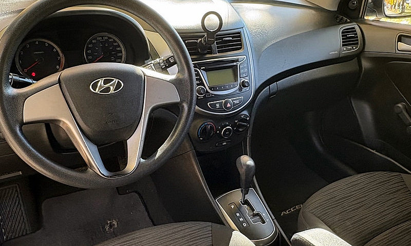 Hyundai Accent 2016 ...