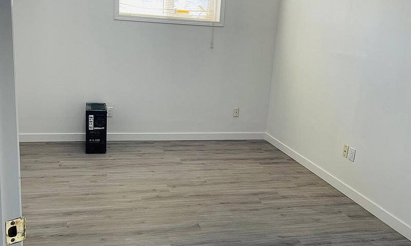 2 Bedroom Basement F...