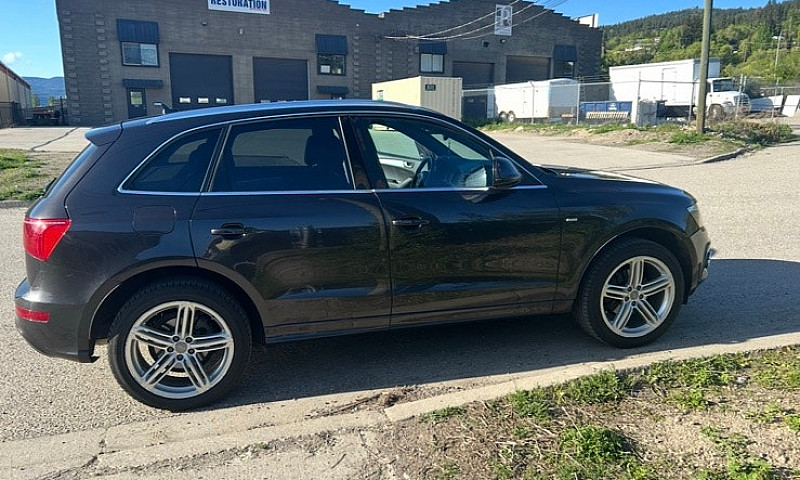 2011 Audi Q5...