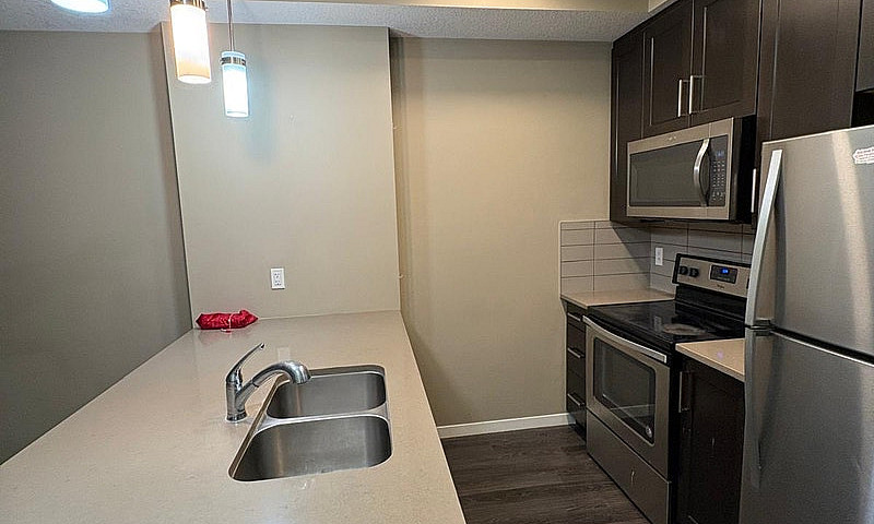 Condo For Rent In Ma...
