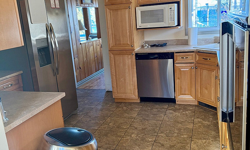 Lake Superior Home F...