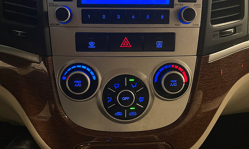 2009 Hyundai Santa F...