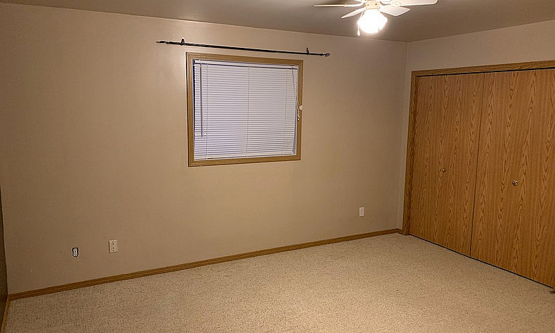 2 Bedroom Duplex Wit...