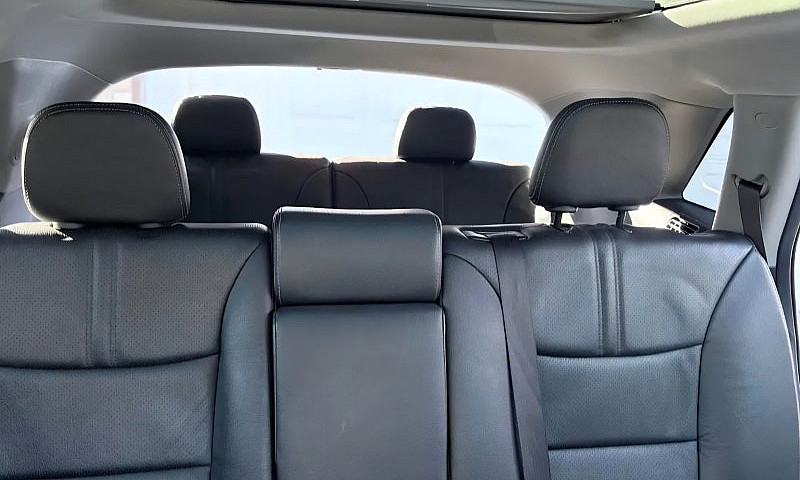 2013 Kia Sorento Awd...
