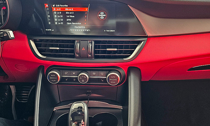2017 Alfa Romeo Giul...