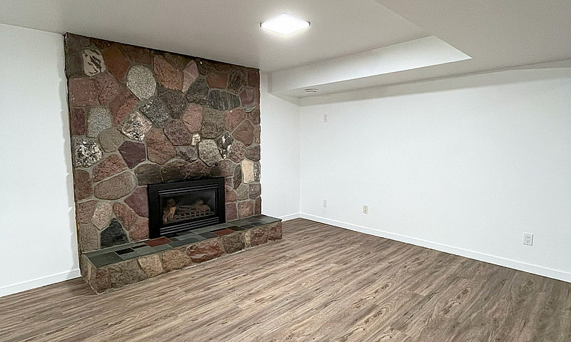Quiet & Spacious 2-B...