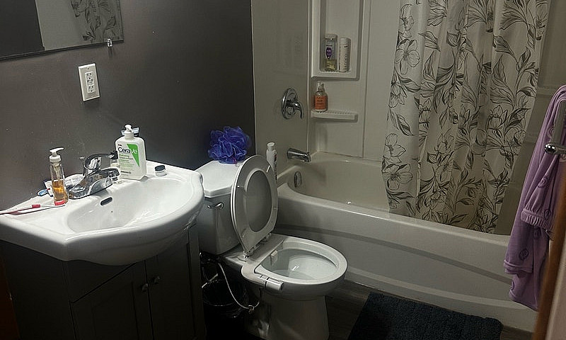 Private Room Next Do...